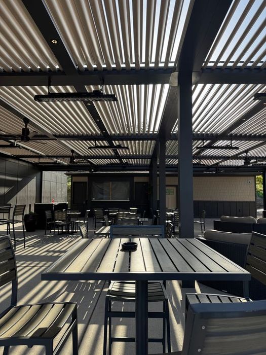 Pergola bioclimatique